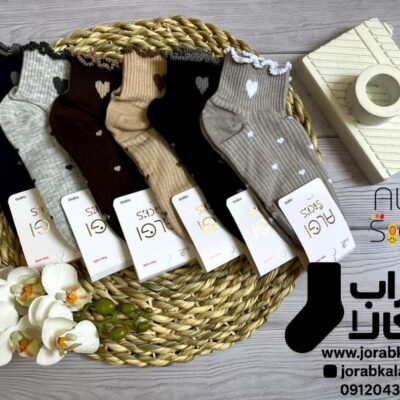 جوراب مچی زنانه طرح قلب لب فر